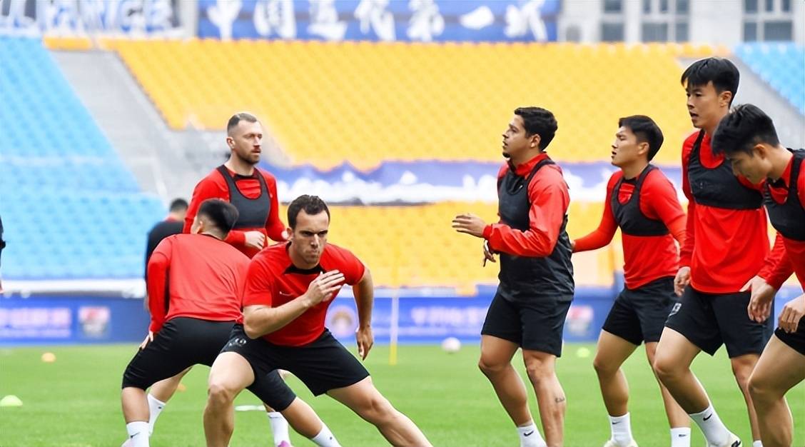 FB体育平台-热度持续攀升的赛事，球迷纷纷赞不绝口