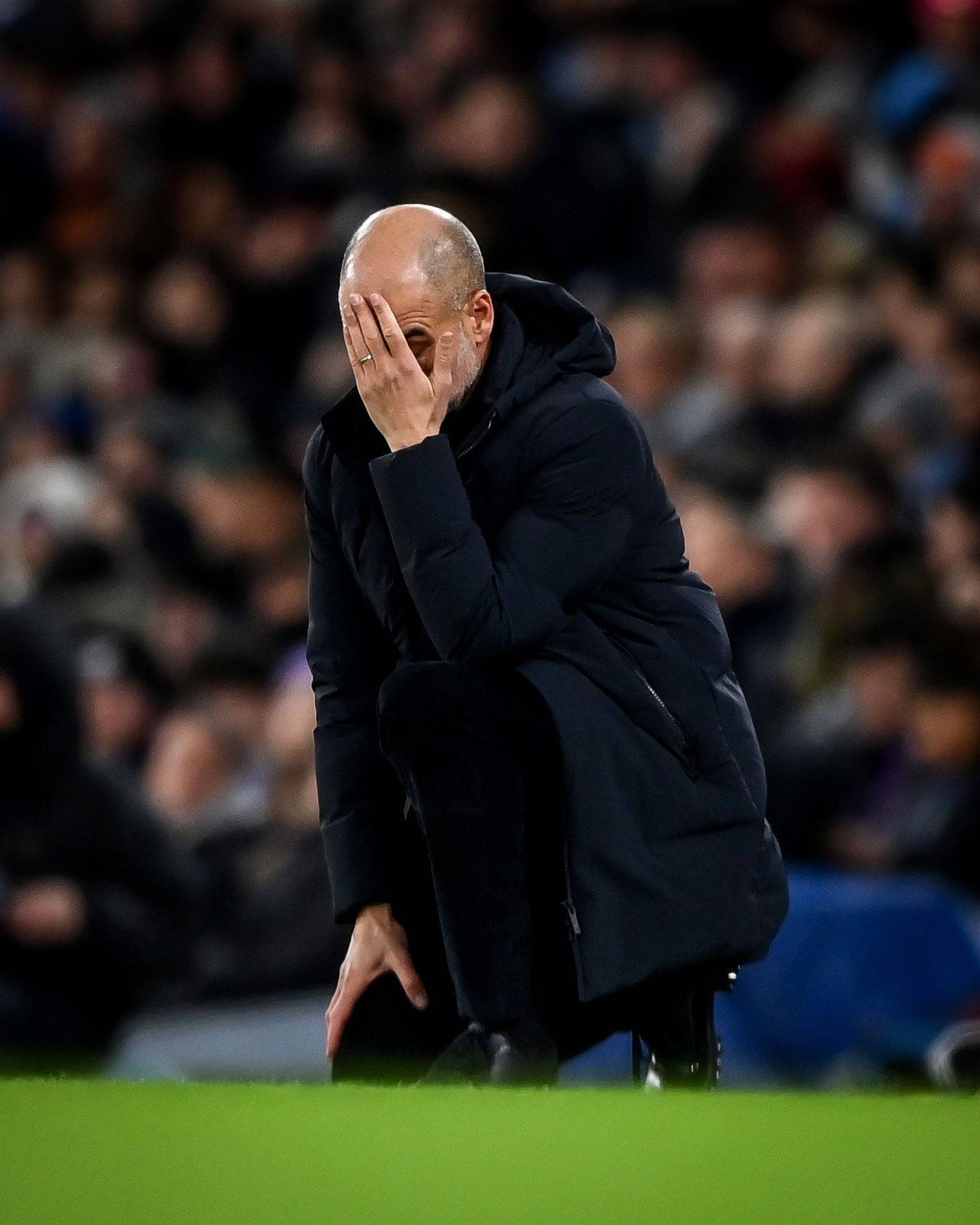 FB体育官方网站-曼城主场击败对手，领跑积分榜不可撼动