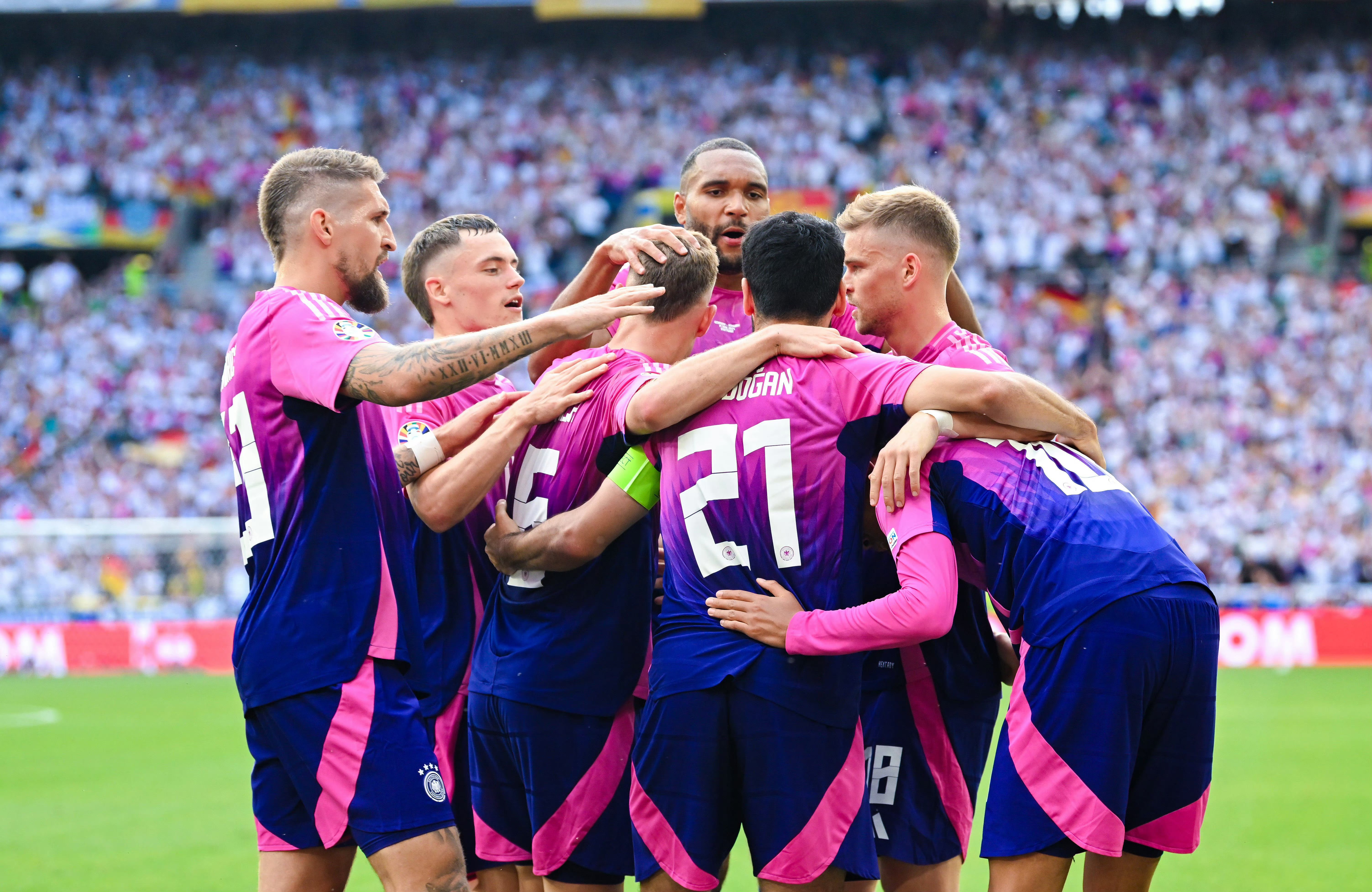 FB体育官网-德国队迎战匈牙利队，双方都渴望取得胜利