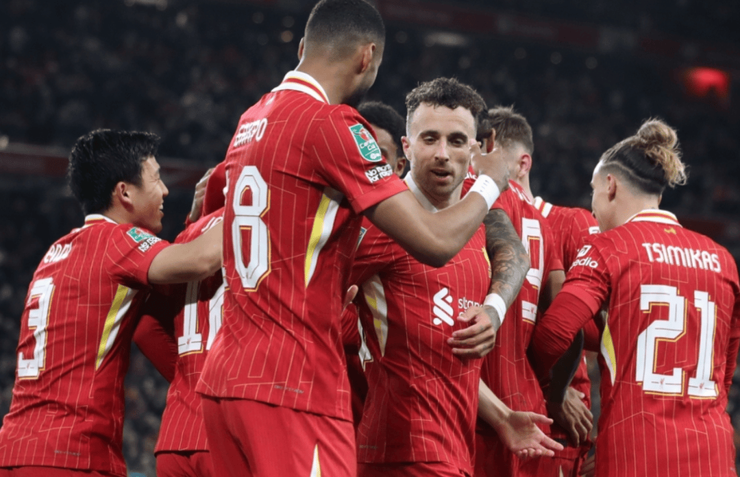 FB体育官方网站-利物浦客场重击布莱顿，英超夺冠前景日益明朗