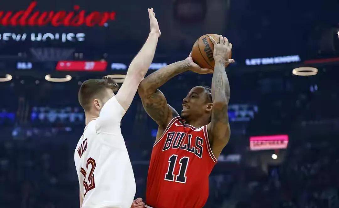 FB体育-猛龙稳扎稳打，七连胜稳固东部头名