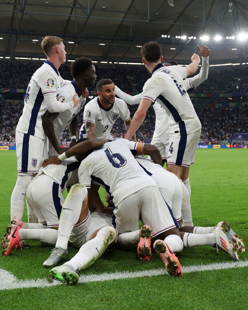 FB体育官方网站-格恩西队遭遇挫折，未能晋级欧洲预选赛