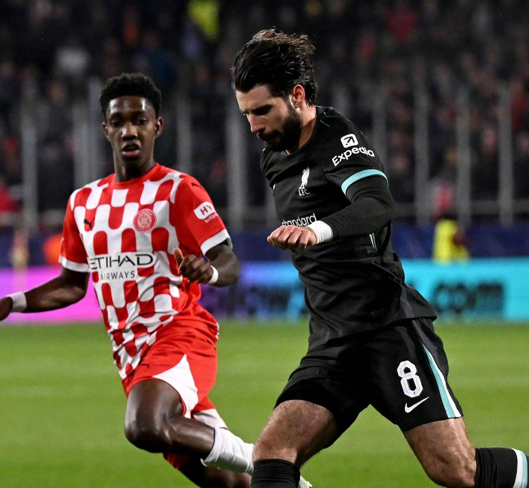 FB体育官方网站-利物浦球员苏亚雷斯因伤无缘本赛季欧冠