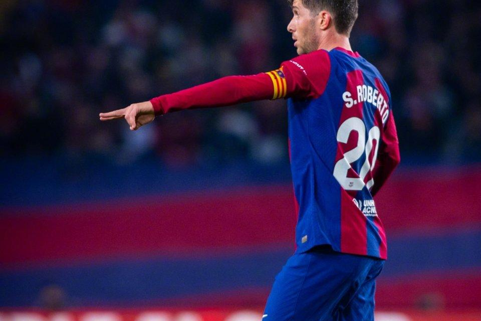 FB体育官方网站-阿尔梅里亚主场绝杀，夺得关键胜利!