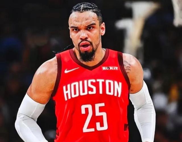 FB体育官网-精彩十足的激战，胜负难以预料