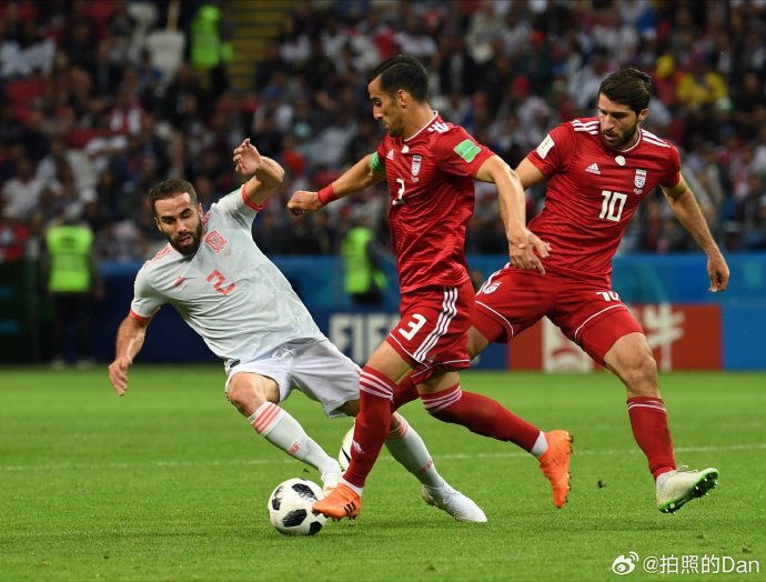 FB体育官方网站-热那亚客场胜佛罗伦萨，实现逆袭