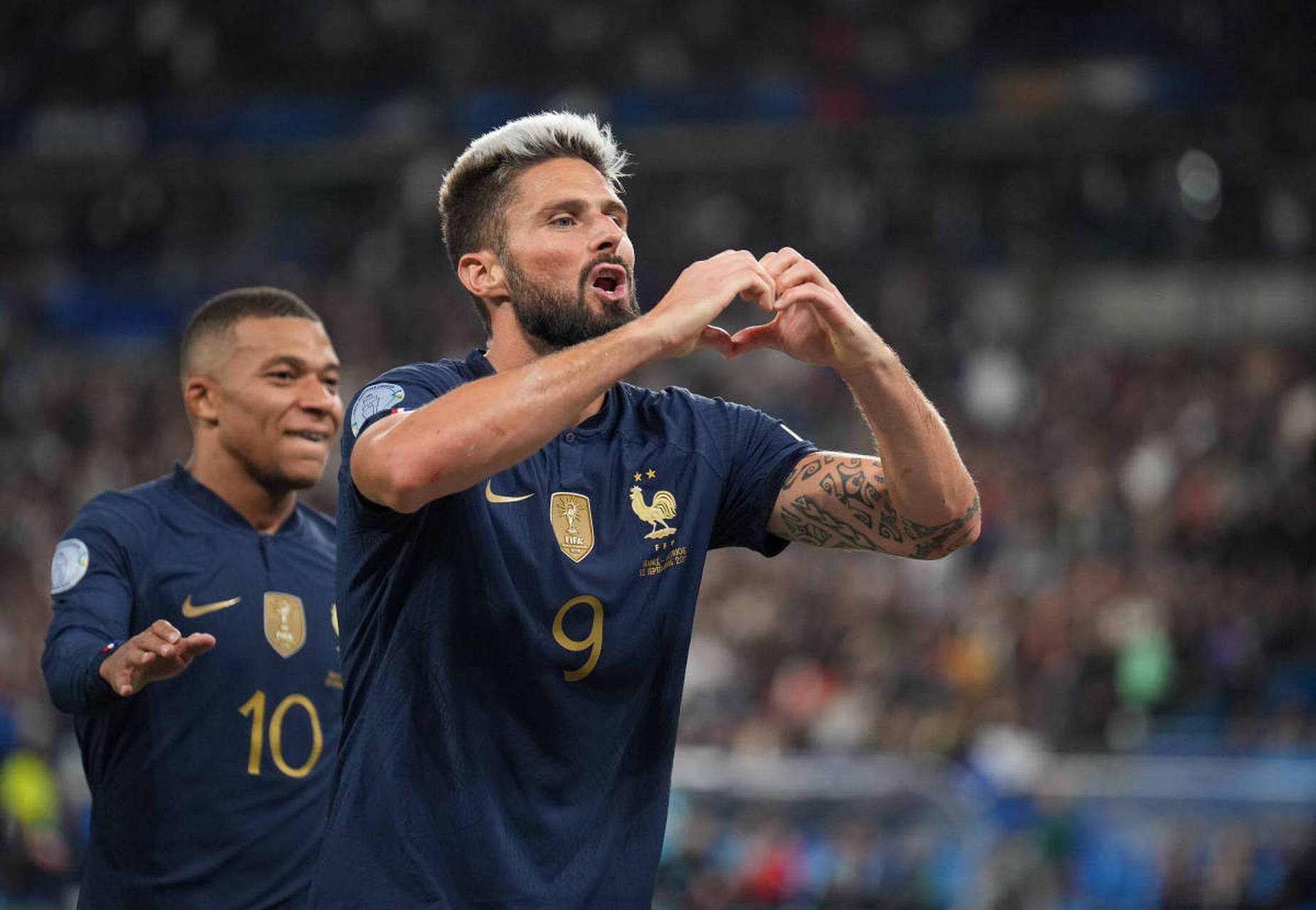 FB体育平台-秘鲁大胜克里米亚，欧洲杯预选赛豪取三分